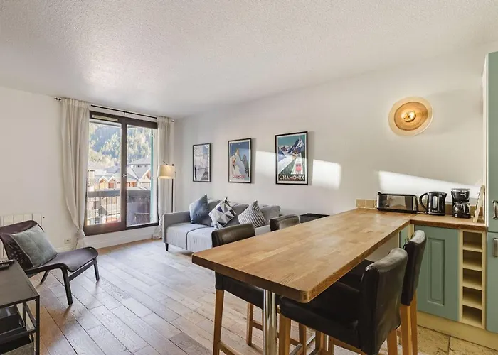 Beckett - Cocon Familial Balcon Vue 200m Gare Chamonix